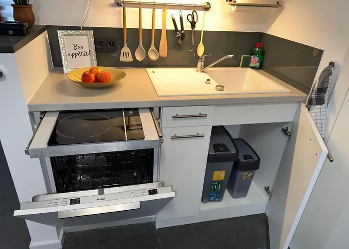 Lejlighed Ferienwohnung- Monteurwohnung- Businesswohnung- Wellness- Sauna